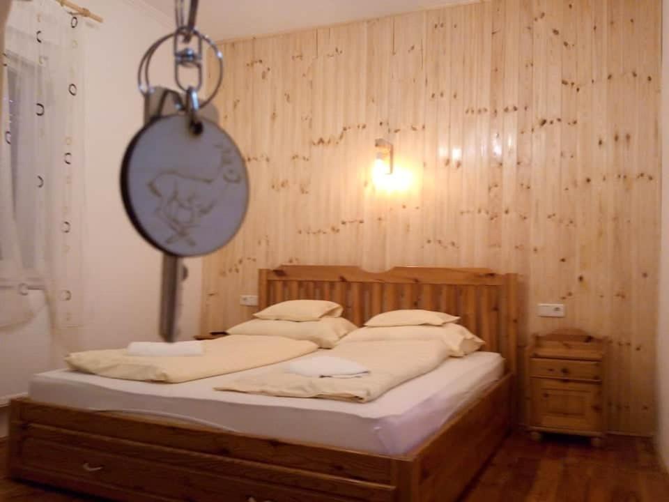 Fenyofa Vendeghaz Hotell Szilvásvárad Exteriör bild